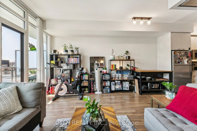 Preview image for 775 King St W #906, Toronto