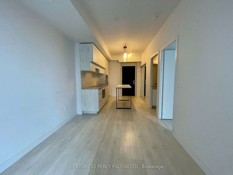 Preview image for 8 Eglinton Ave E #1303, Toronto