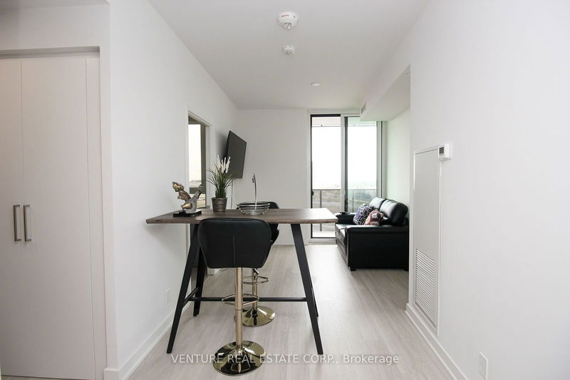 Preview image for 30 Tretti Way #810, Toronto