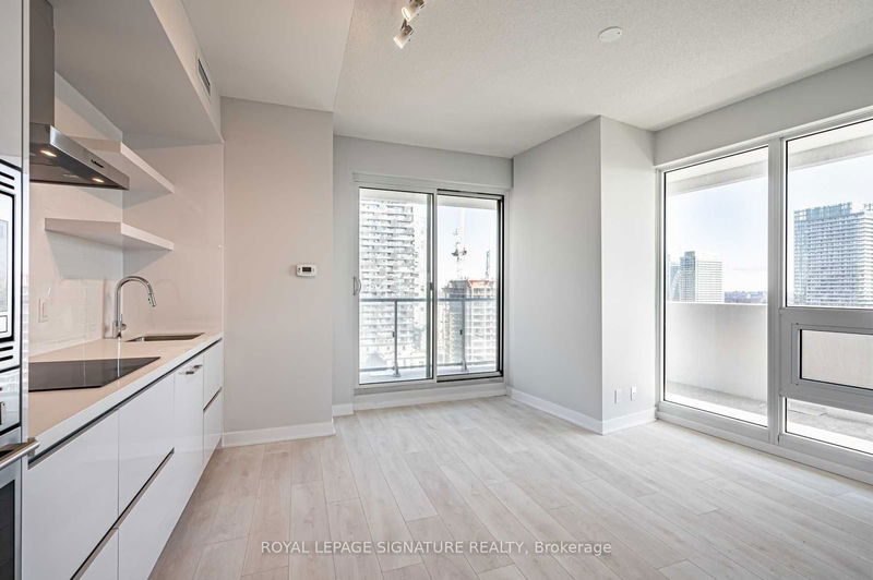 Preview image for 2221 Yonge St #1202, Toronto