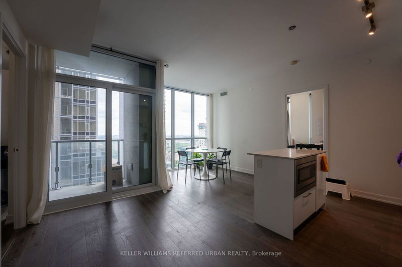 Preview image for 1 Yorkville Ave #3305, Toronto