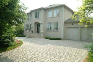 Preview image for 12 Lauderdale Dr, Toronto