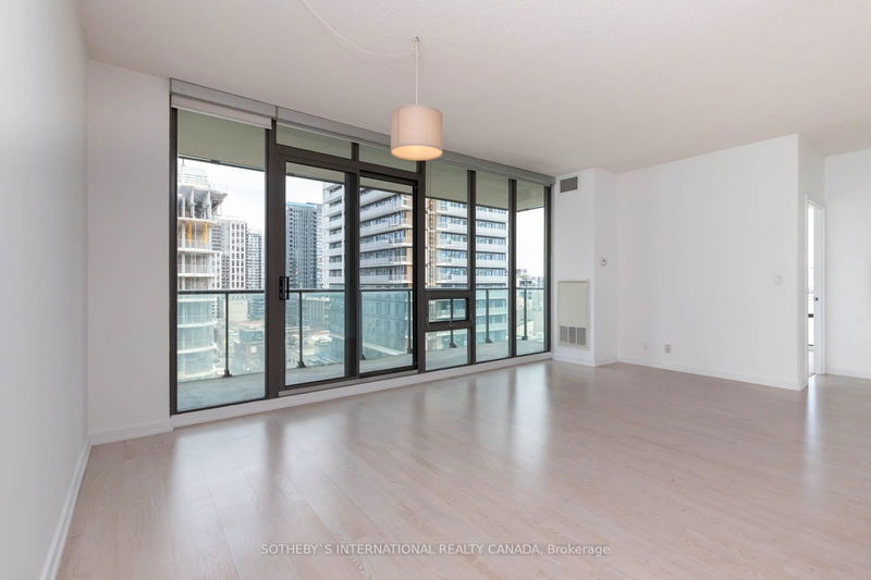 Preview image for 33 Lombard St #1306, Toronto