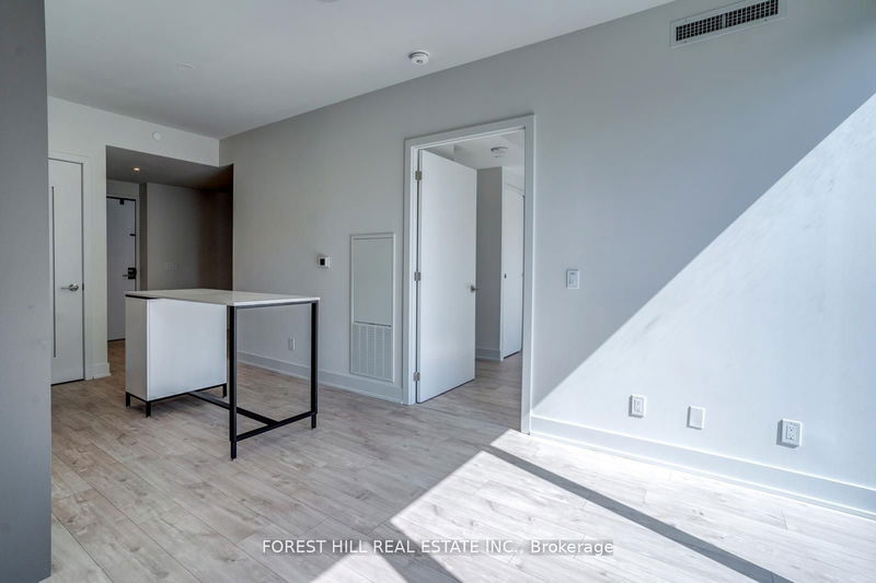 Preview image for 8 Cumberland St #3904, Toronto