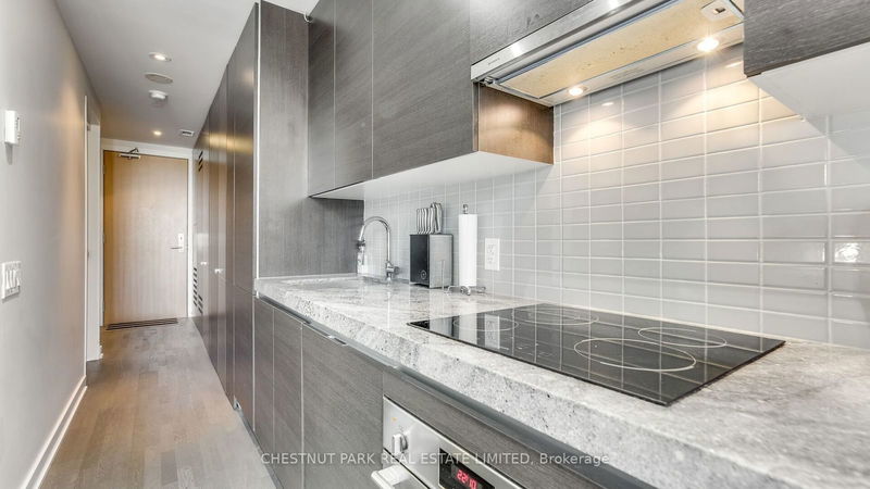 Preview image for 629 King St W #725, Toronto