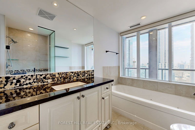 Preview image for 35 Balmuto St #3401, Toronto