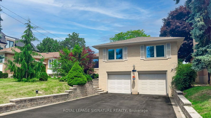 Preview image for 24 Burleigh Heights Dr, Toronto