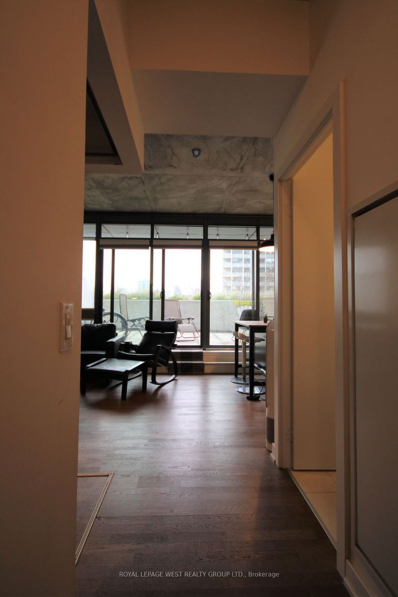 Preview image for 15 Beverly St #503, Toronto