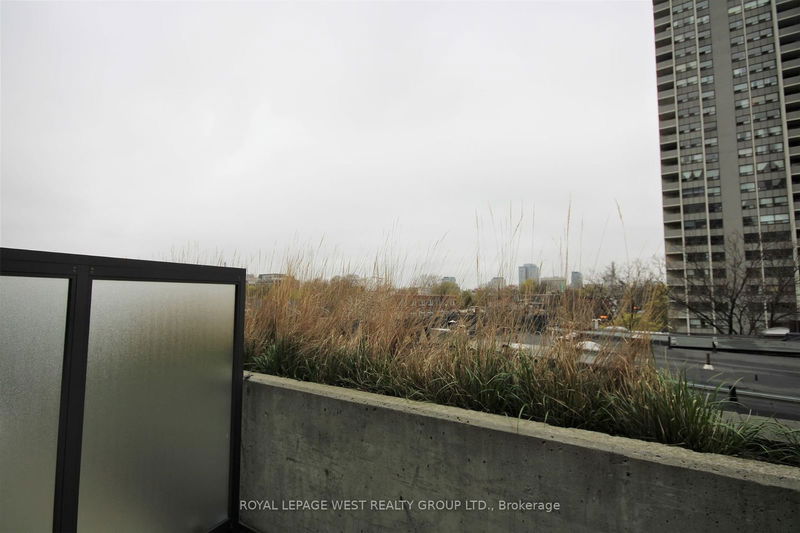 Preview image for 15 Beverly St #503, Toronto