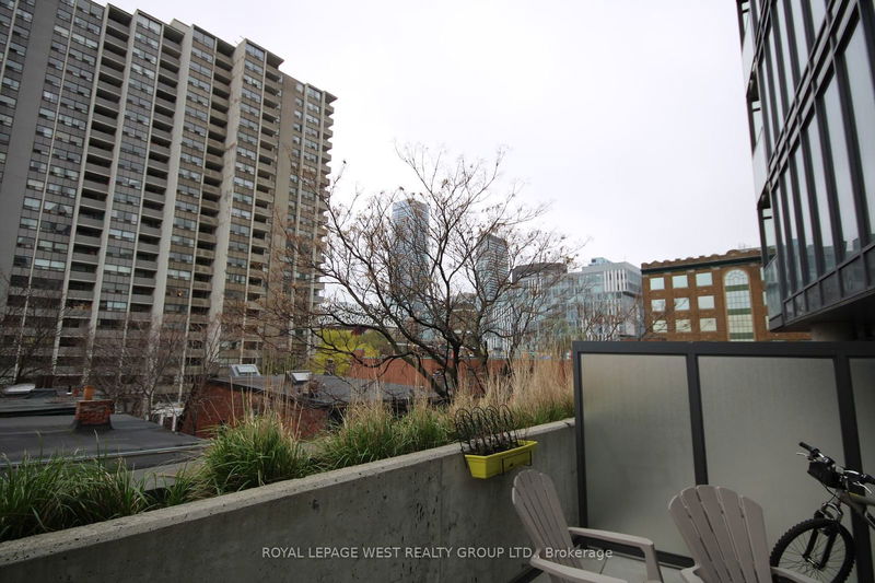 Preview image for 15 Beverly St #503, Toronto