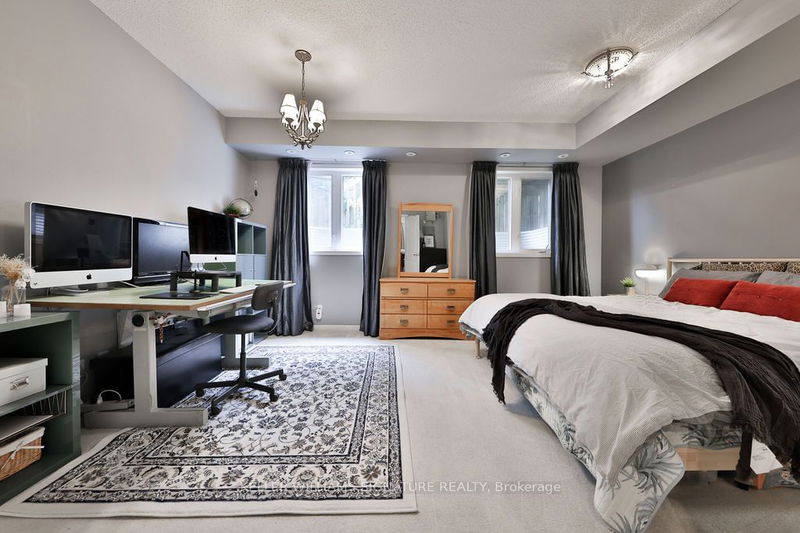 Preview image for 98 Carr St S #7, Toronto