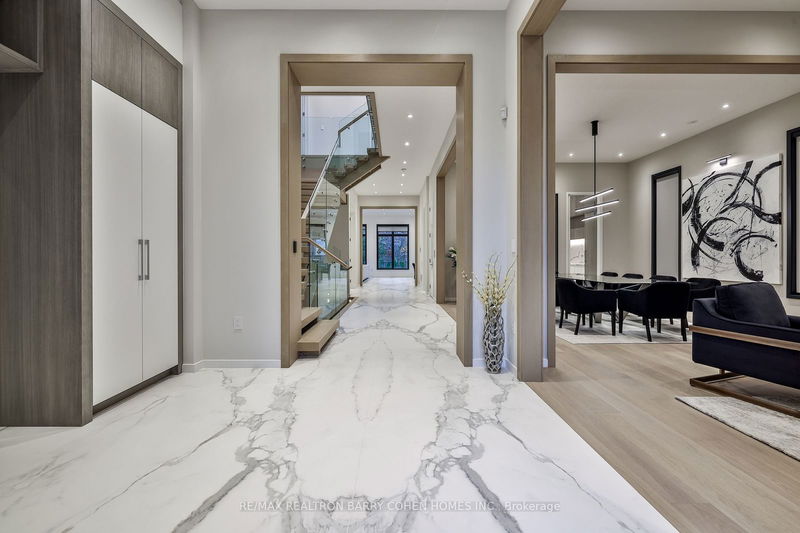 Preview image for 474 Russell Hill Rd, Toronto