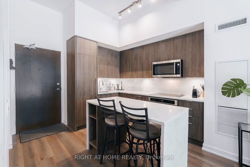 Preview image for 38 Iannuzzi St #111, Toronto