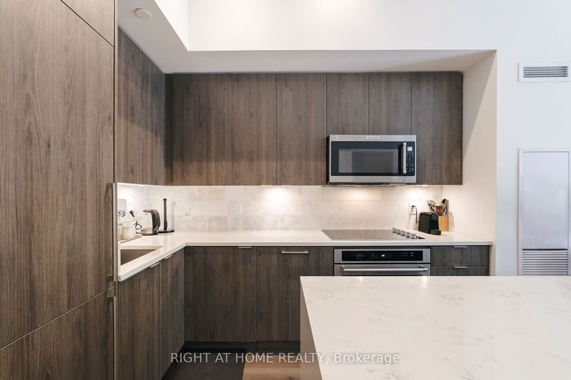 Preview image for 38 Iannuzzi St #111, Toronto