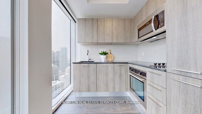 Preview image for 3 Gloucester St #3701, Toronto