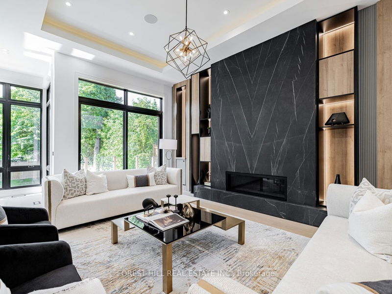 Preview image for 140 Holmes Ave, Toronto