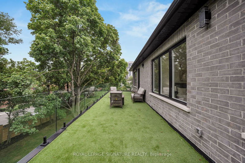 Preview image for 91 Brucewood Cres, Toronto