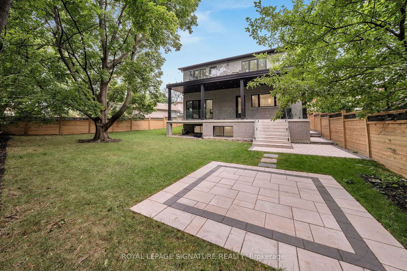 Preview image for 91 Brucewood Cres, Toronto