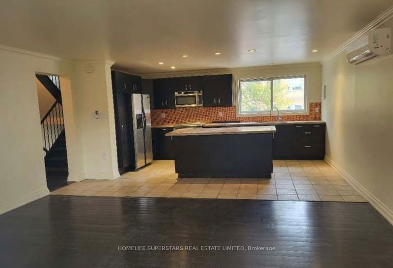 Preview image for 829 Richmond St W #202, Toronto