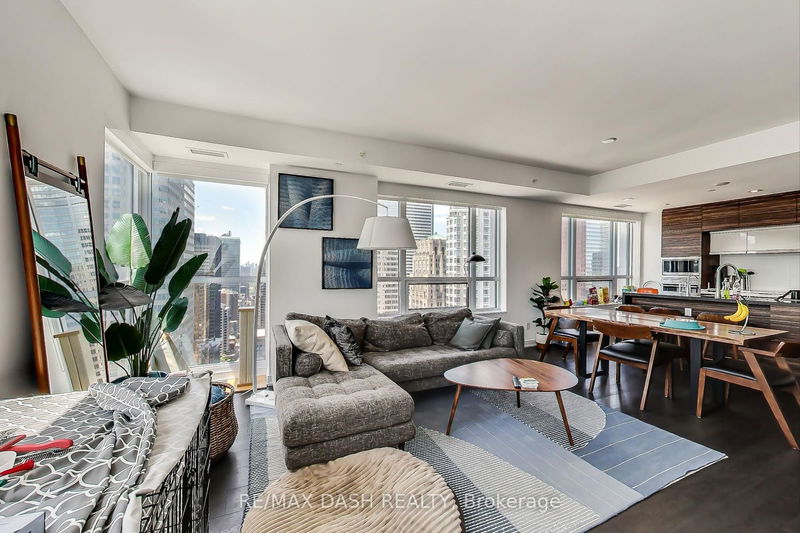 Preview image for 88 Scott St #3909, Toronto