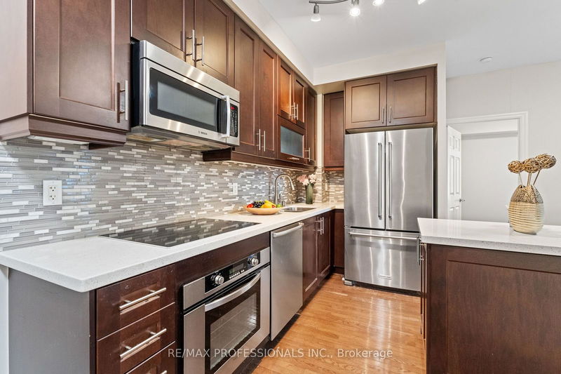 Preview image for 35 Balmuto St #2104, Toronto