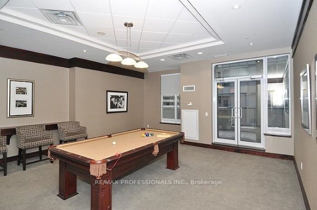 Preview image for 35 Balmuto St #2104, Toronto