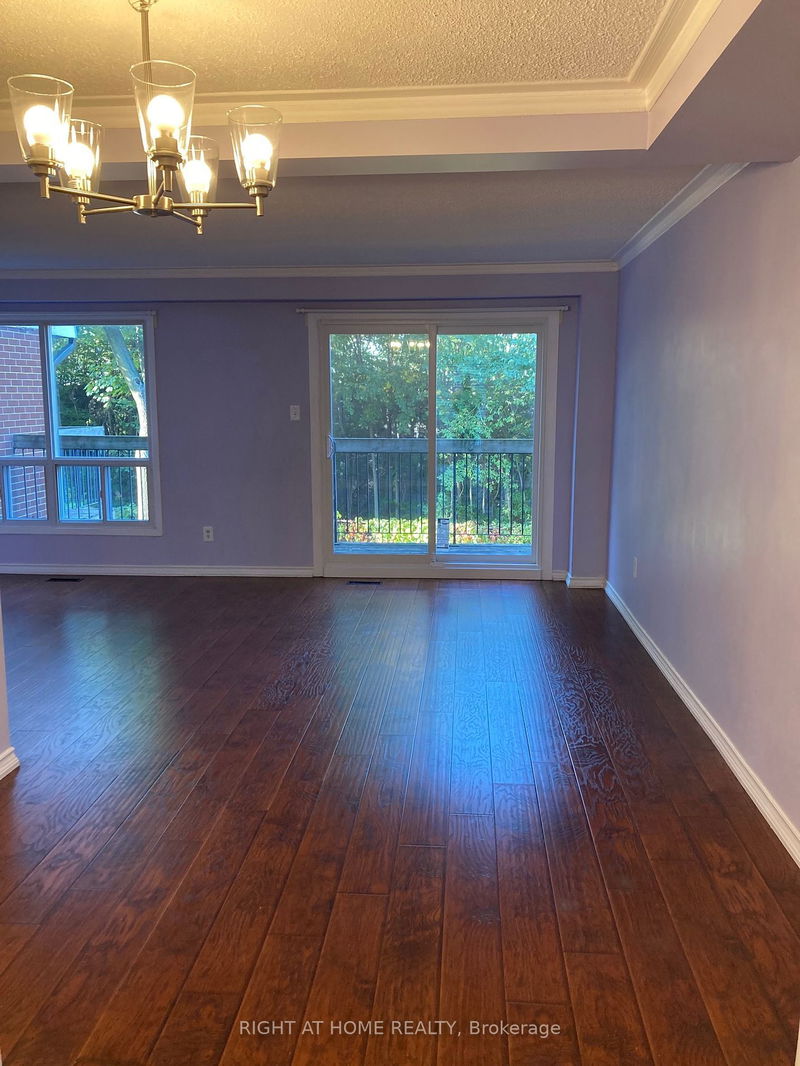 Preview image for 104 Farm Green Way, Toronto