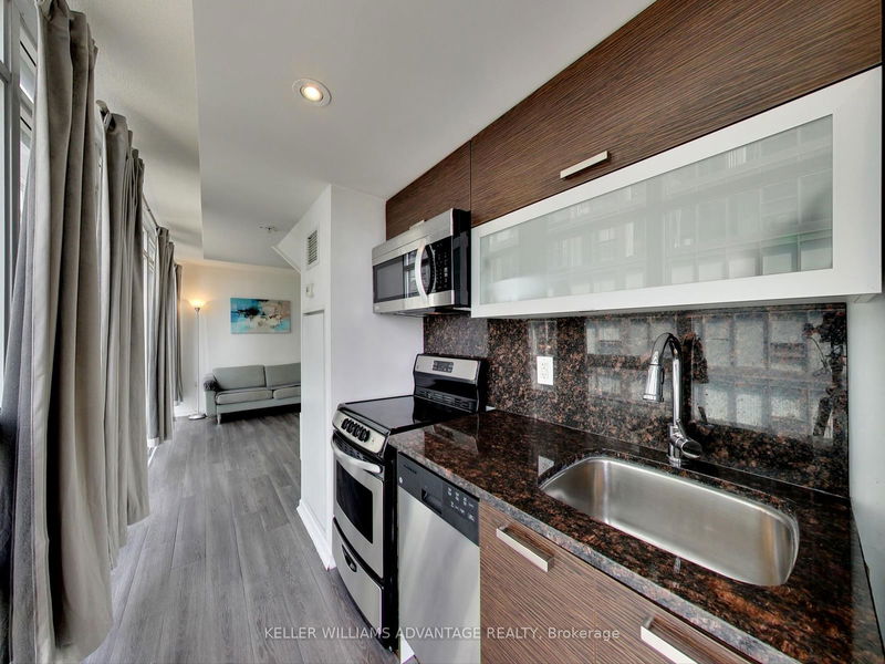 Preview image for 36 Lisgar St #1708E, Toronto