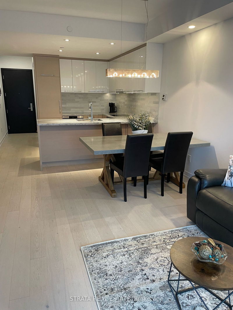 Preview image for 488 University Ave #5006, Toronto