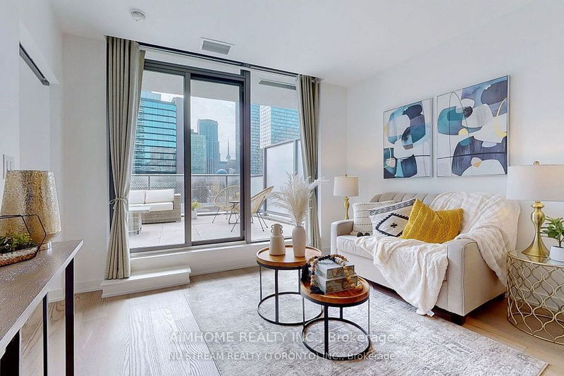 Preview image for 11 Wellesley St W #605, Toronto