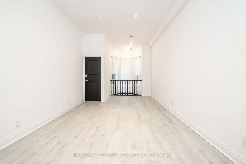 Preview image for 530 Richmond St W, Toronto