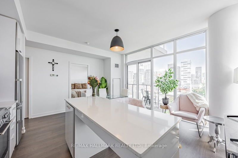 Preview image for 105 George St #1704, Toronto