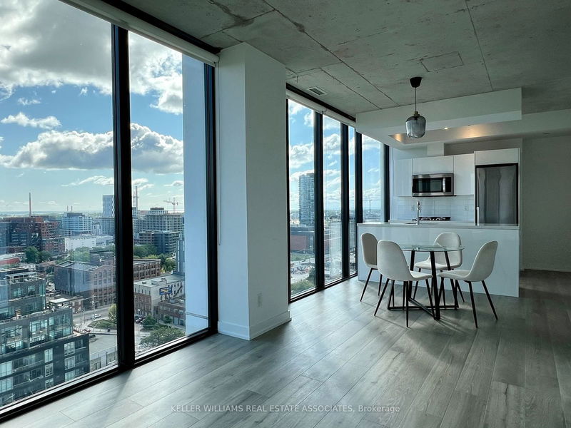 Preview image for 55 Ontario St #1703, Toronto