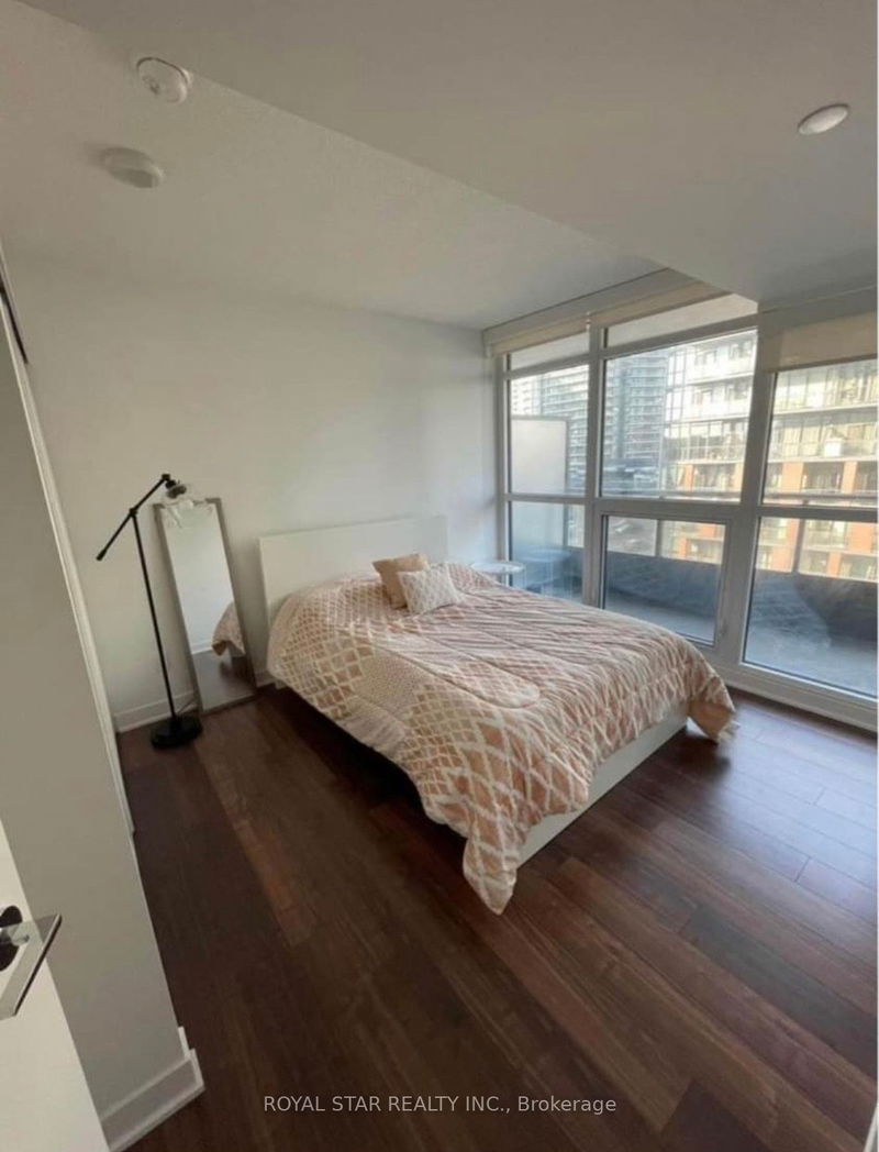 Preview image for 80 Queens Wharf Rd #901, Toronto