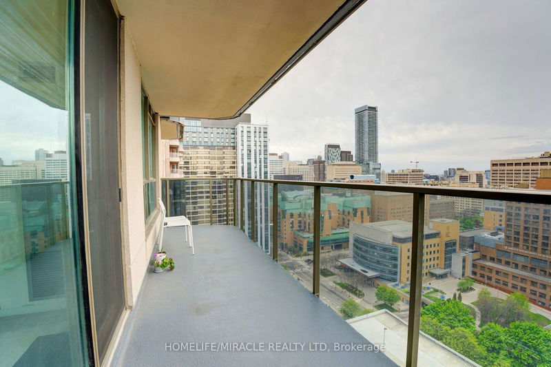 Preview image for 750 Bay St #2705, Toronto