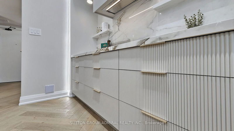 Preview image for 616 Avenue Rd #602, Toronto