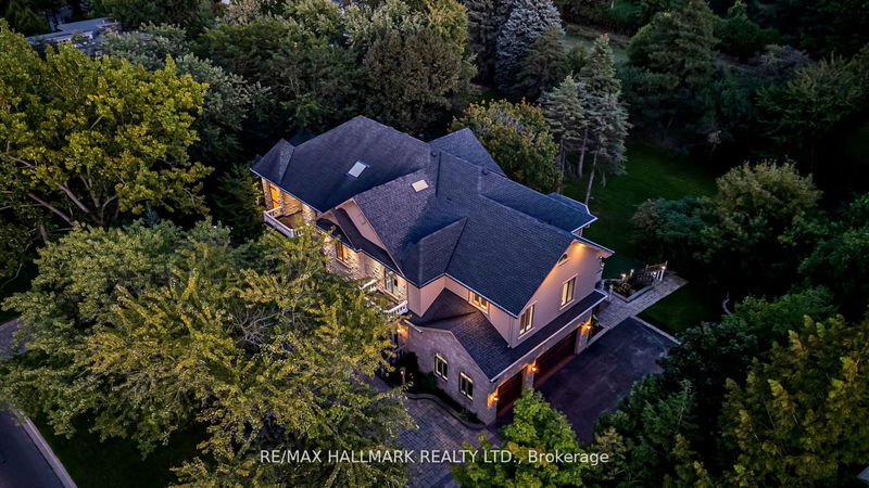 Preview image for 9 Post Rd, Toronto
