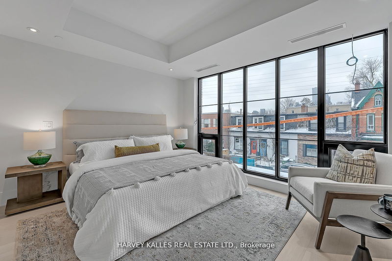 Preview image for 36 Birch Ave #109, Toronto