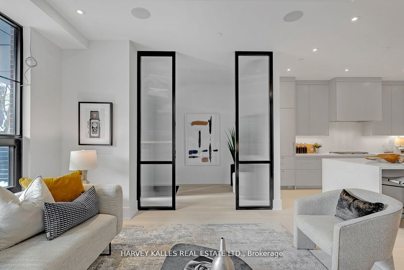 Preview image for 36 Birch Ave #109, Toronto