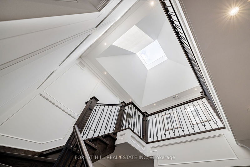 Preview image for 45 Wedgewood Dr, Toronto