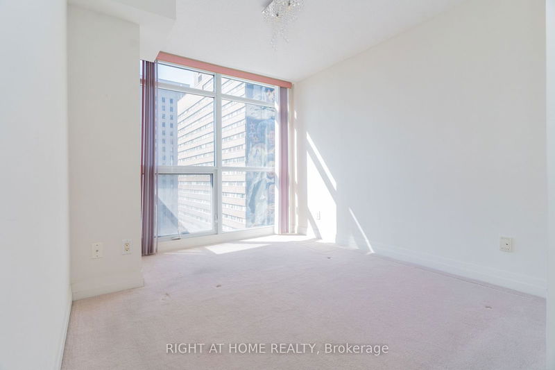 Preview image for 21 Carlton St #1010, Toronto