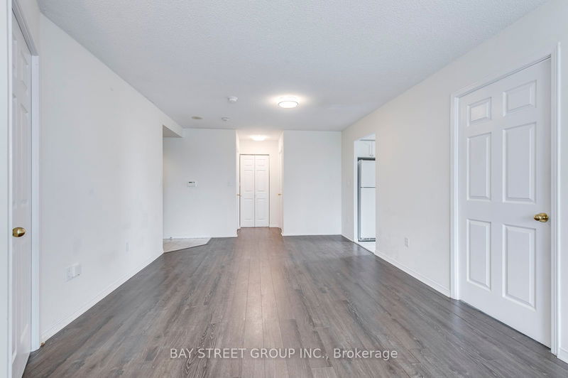 Preview image for 1 Pemberton Ave #1008, Toronto