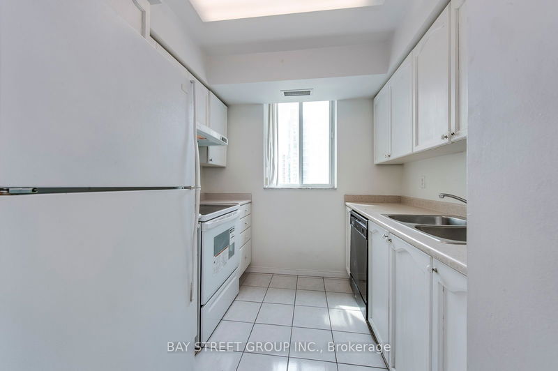 Preview image for 1 Pemberton Ave #1008, Toronto