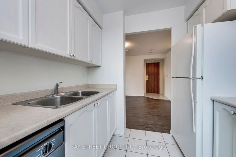 Preview image for 1 Pemberton Ave #1008, Toronto