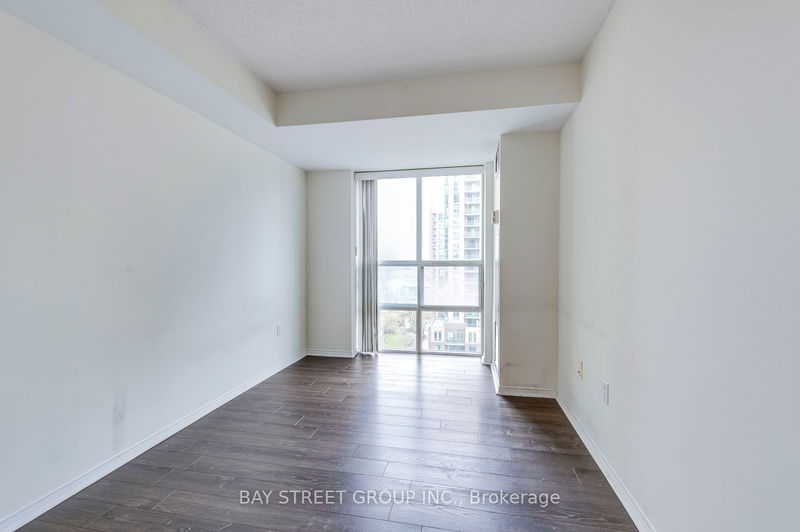 Preview image for 1 Pemberton Ave #1008, Toronto