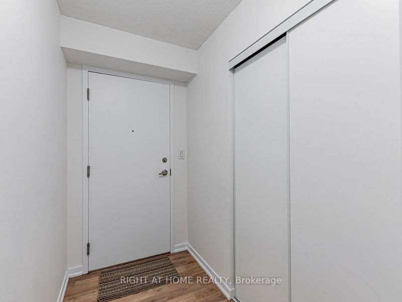 Preview image for 801 Sheppard Ave W #502, Toronto