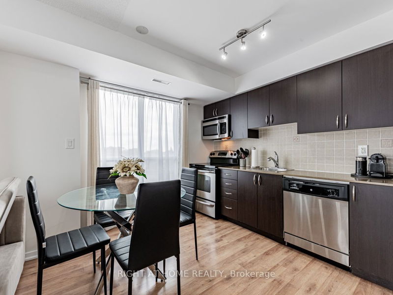 Preview image for 801 Sheppard Ave W #502, Toronto