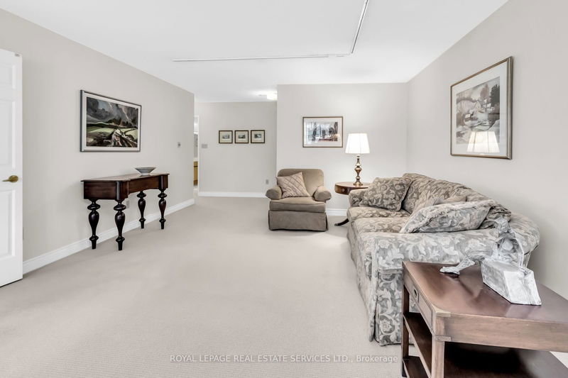 Preview image for 130 Carlton St #603, Toronto