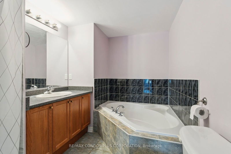 Preview image for 118 Finch Ave W #20, Toronto