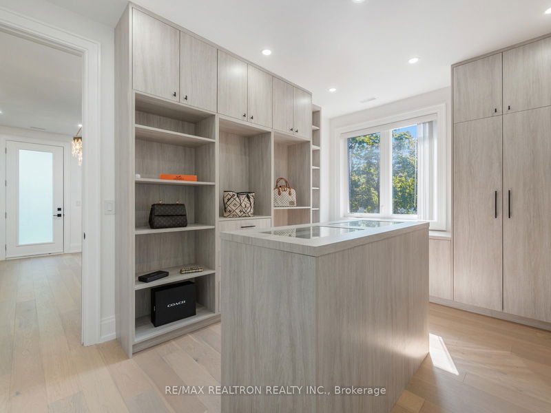 Preview image for 91 Brucewood Cres, Toronto